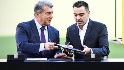 Barcelona'da efsane Xavi dönemi resmen başladı! Taraftarlar stada akın etti
