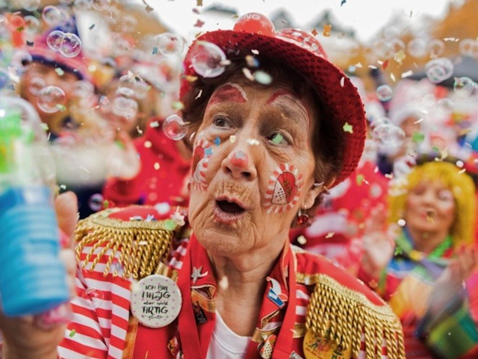 Karnevalsauftakt in Köln: Stadt will 2G-Regelung