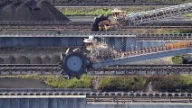 Australia anuncia que producirá y exportará carbón durante décadas
