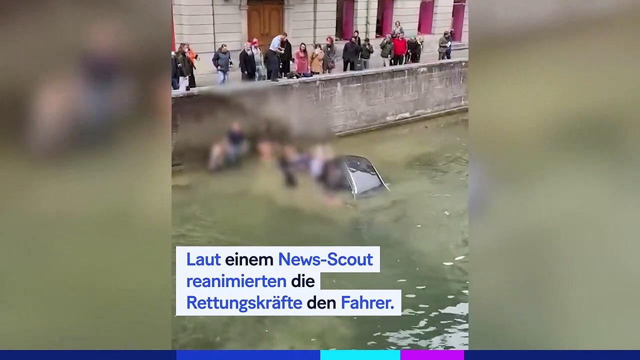 Des passants se jettent à l'eau pour venir en aide à une voiture tomber dans la rivière