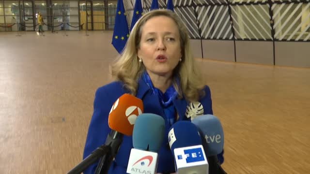 El Gobierno espera que la primera inyección de 10.000 millones de euros de los fondos europeos llegue antes de final de año