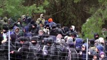 Bielorrússia: migrantes desafiam militares na fronteira com a Polónia
