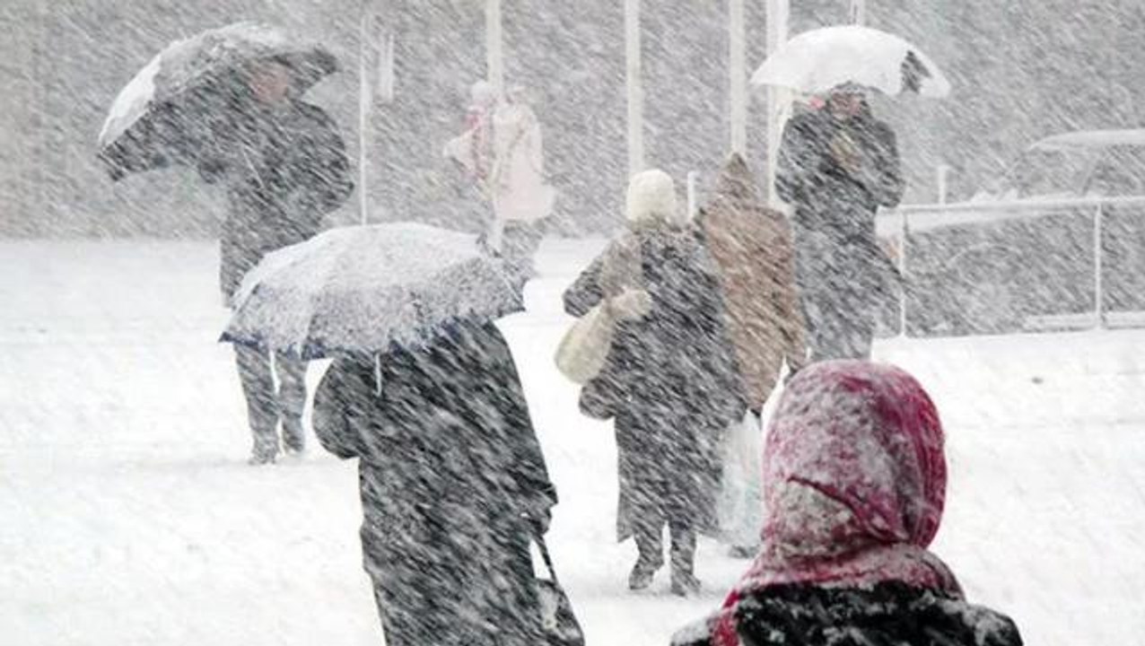 Meteoroloji çarşamba gününü işaret etti! Sıcaklıklar 12 derece birden düşecek, etkili kar yağışı bekleniyor