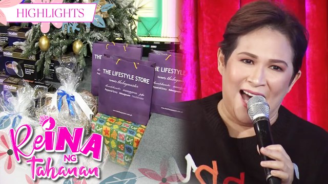 Janice de Belen gives gifts to the ReiNanay's | It's Showtime Reina Ng Tahanan