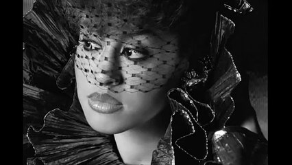 كلمات أغنية Old Friend مكتوبة ومترجمة للعربية