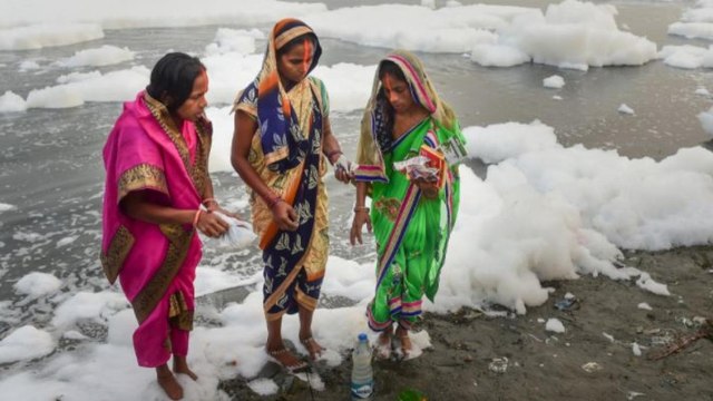 Politics erupted over toxic Yamuna ahead of Chhath Puja