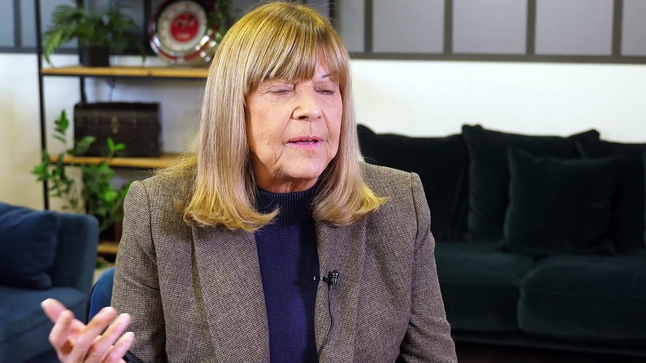 Chantal Goya en interview exclusive pour Purepeople.