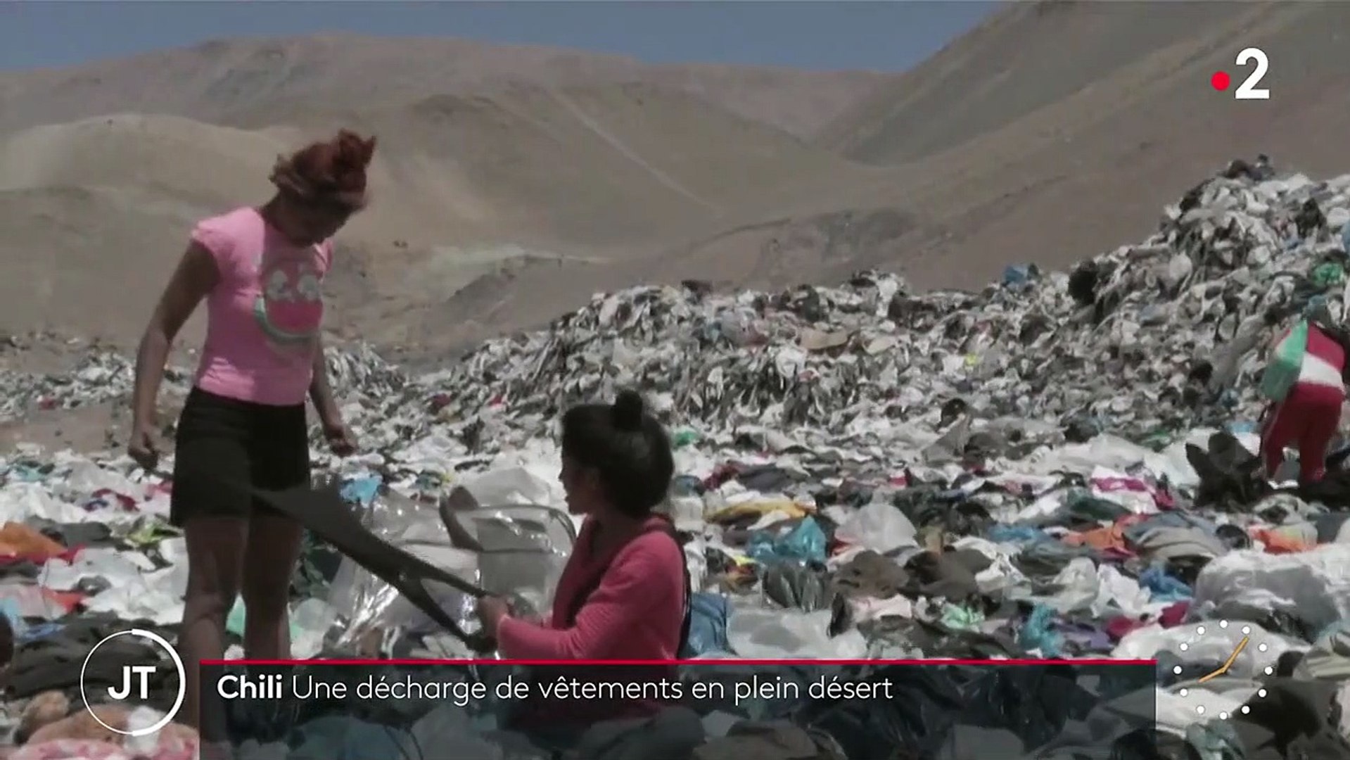 Chili : quand les vêtements usagers polluent le désert - Vidéo Dailymotion