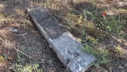 Karton toplayıcısı tarlada Osmanlı eserleri buldu