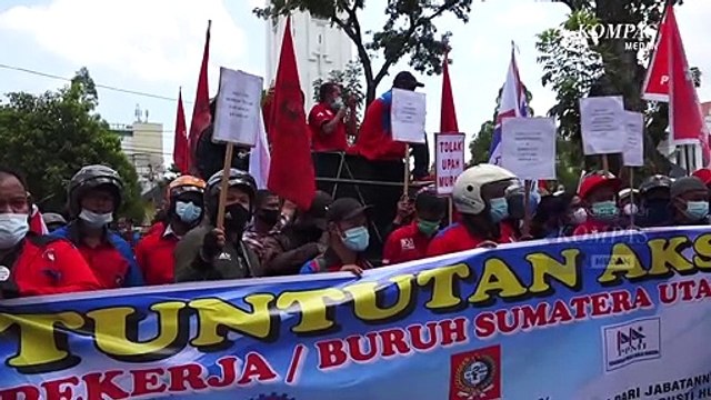 Buruh di Medan Tuntut Kenaikan UMP Sebesar 8 Persen