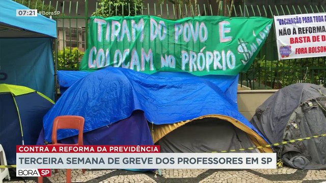 A greve dos professores municipais continua na capital. A paralisação contra a reforma da previdência prejudica mais de 2.500 alunos e divide pais e mães.