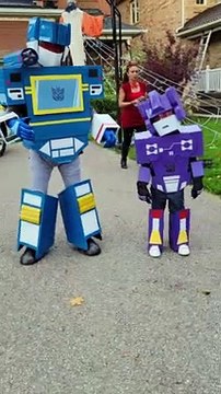 Cheap Materials Transformed Into Stunning Costumes