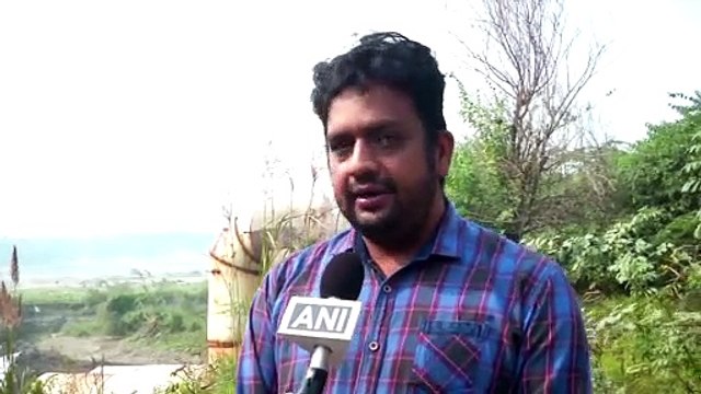 Toxic foam floats on India's sacred Yamuna river