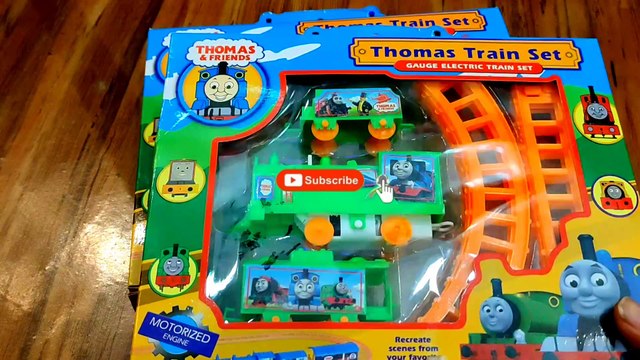 Unboxing mainan kereta Api Thomas and Friends