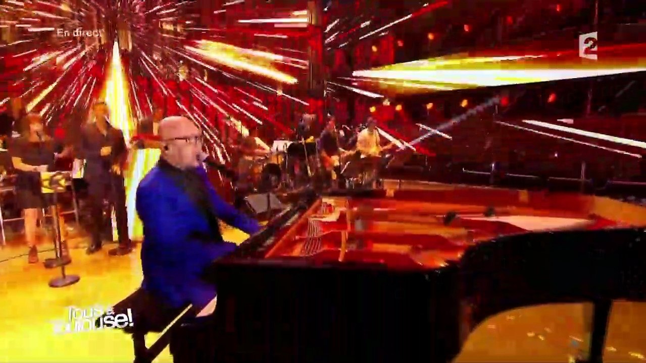 Pascal Obispo chante "Fan" en live