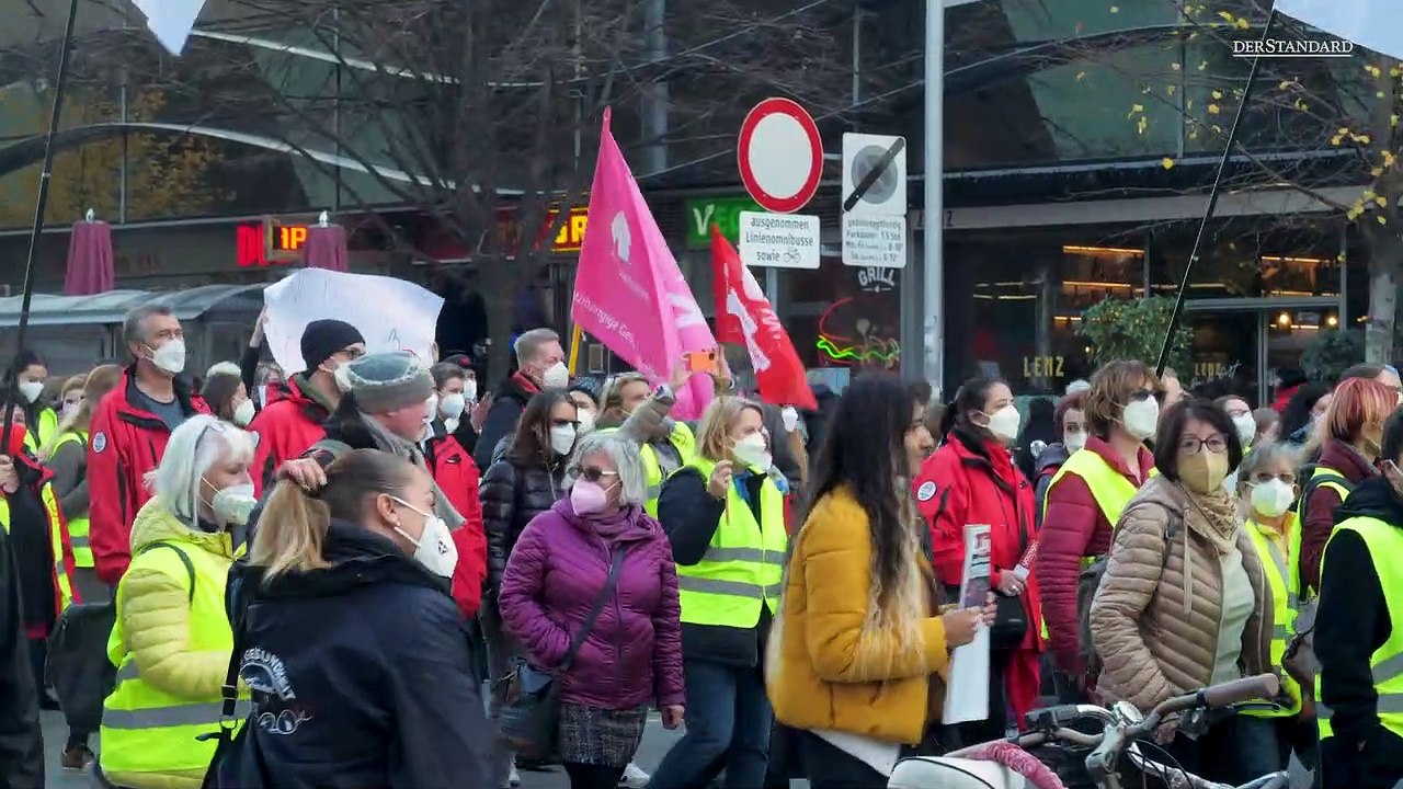 Demo in Wien: Gesundheitspersonal protestiert