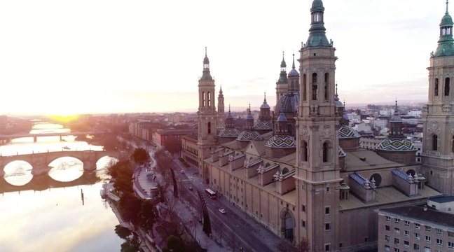 Espagne : ce qu'il faut savoir avant de réserver ses vacances