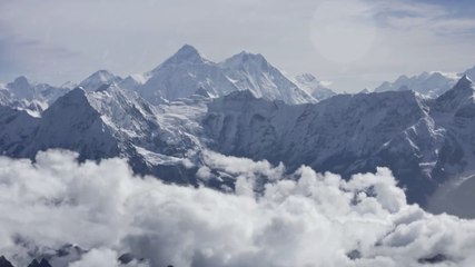 Pour lutter contre la propagation du coronavirus, la Chine souhaite marquer au sommet de l'Everest une frontière avec le Népal