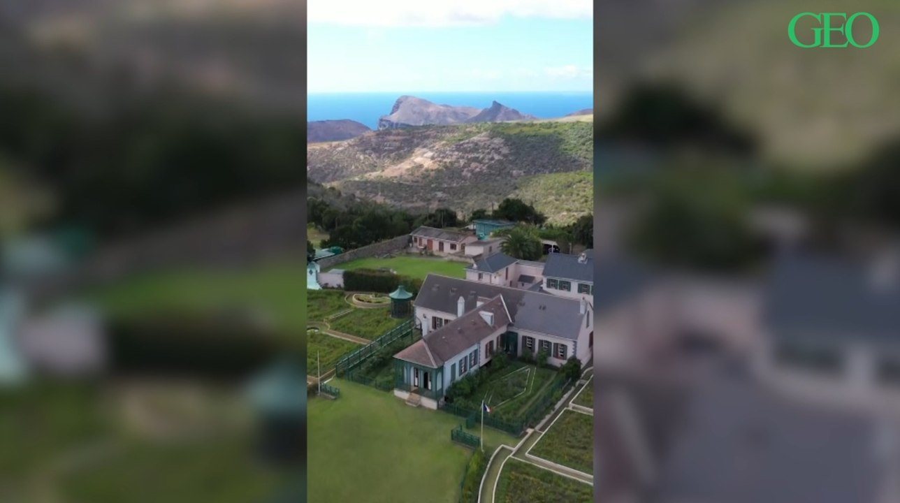 A la découverte de Sainte-Hélène, l'une des île...
