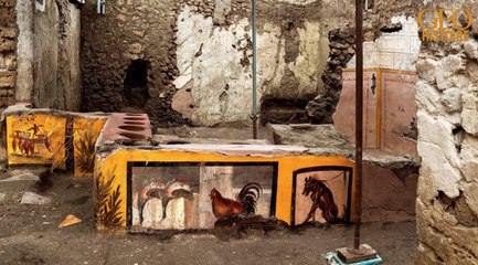 Un thermopolium, "fast-food" antique, refait surface à Pompéi