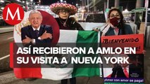 Con banderas y pancartas, mexicanos esperaron a AMLO en EU