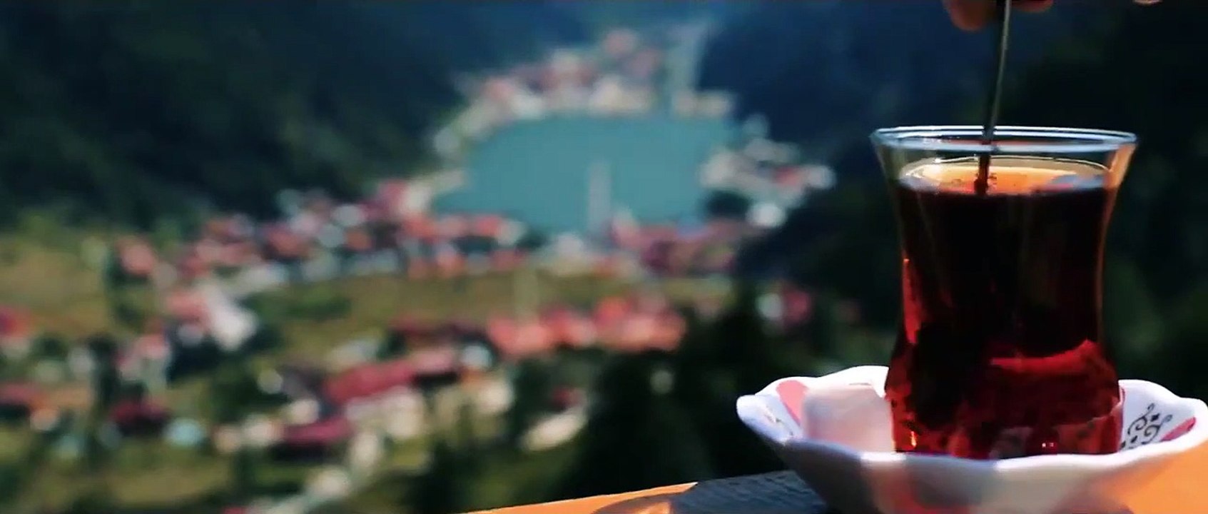 MHP'den 10 Kasım videosu: Herkesin sevdiği ses farklı, bir milletin duyduğu en güzel ses aynı