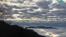 Corée du Sud : dans le parc national de Jirisan, ce sommet offre aux randonneurs une mer de nuages