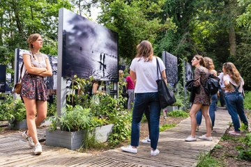 Expos, ateliers... Yann Arthus-Bertrand nous présente la Fondation GoodPlanet