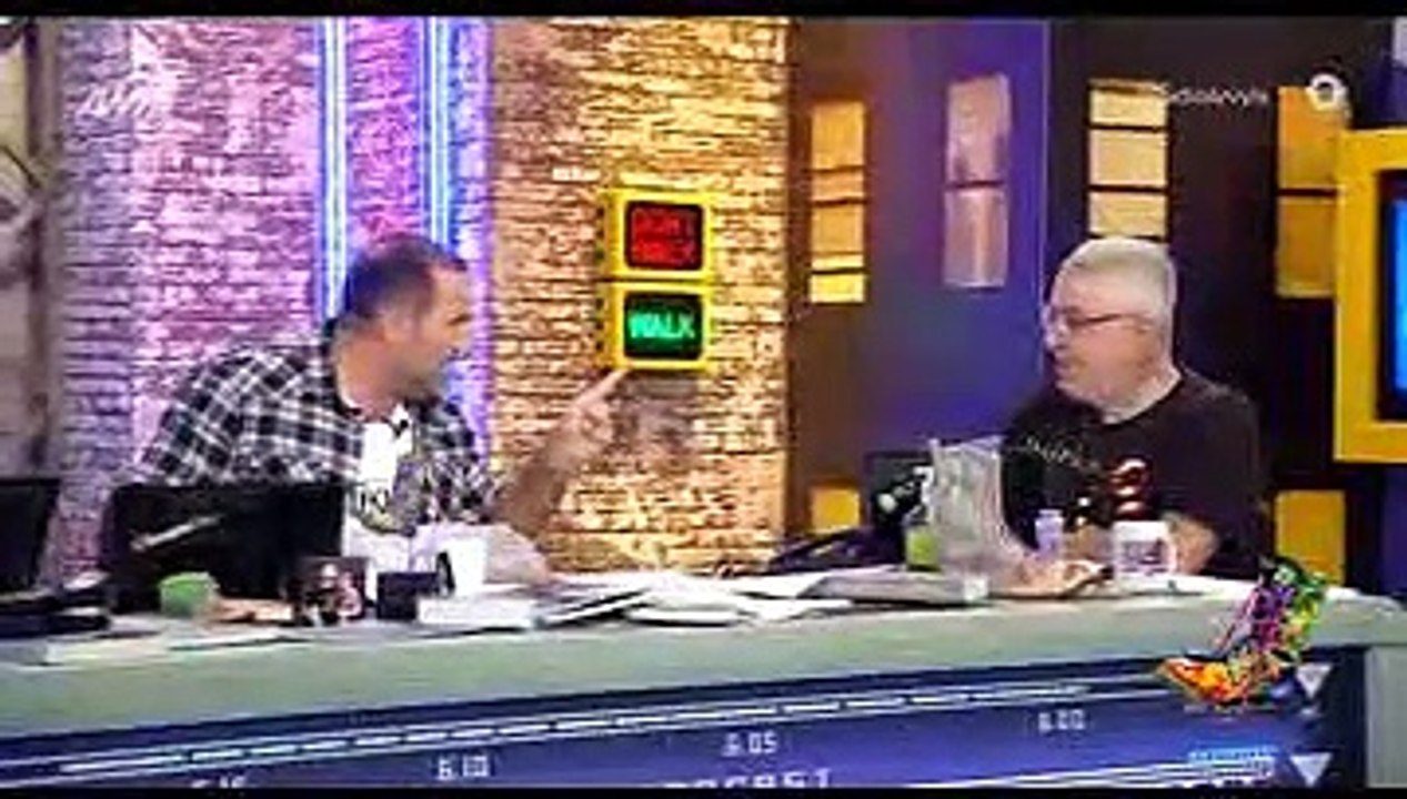 Ράδιο Αρβύλα: Οι ευχές για τα γενέθλια του Χατζ...