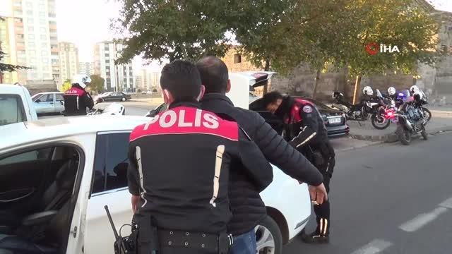 Son dakika haber: Motosikletli polis timleri suça geçit vermiyor