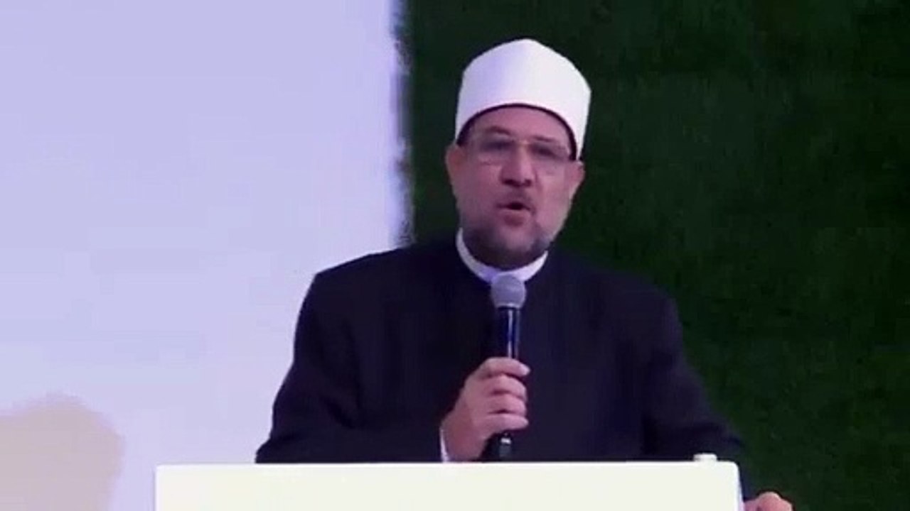 وزير الأوقاف: التعايش السلمى بين الأديان لا يعنى ذوبان أى دين فى دين آخر