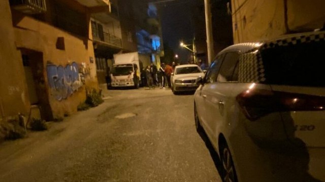 Kavgayı ayırmak istedi, tüfekle vurularak öldürüldü