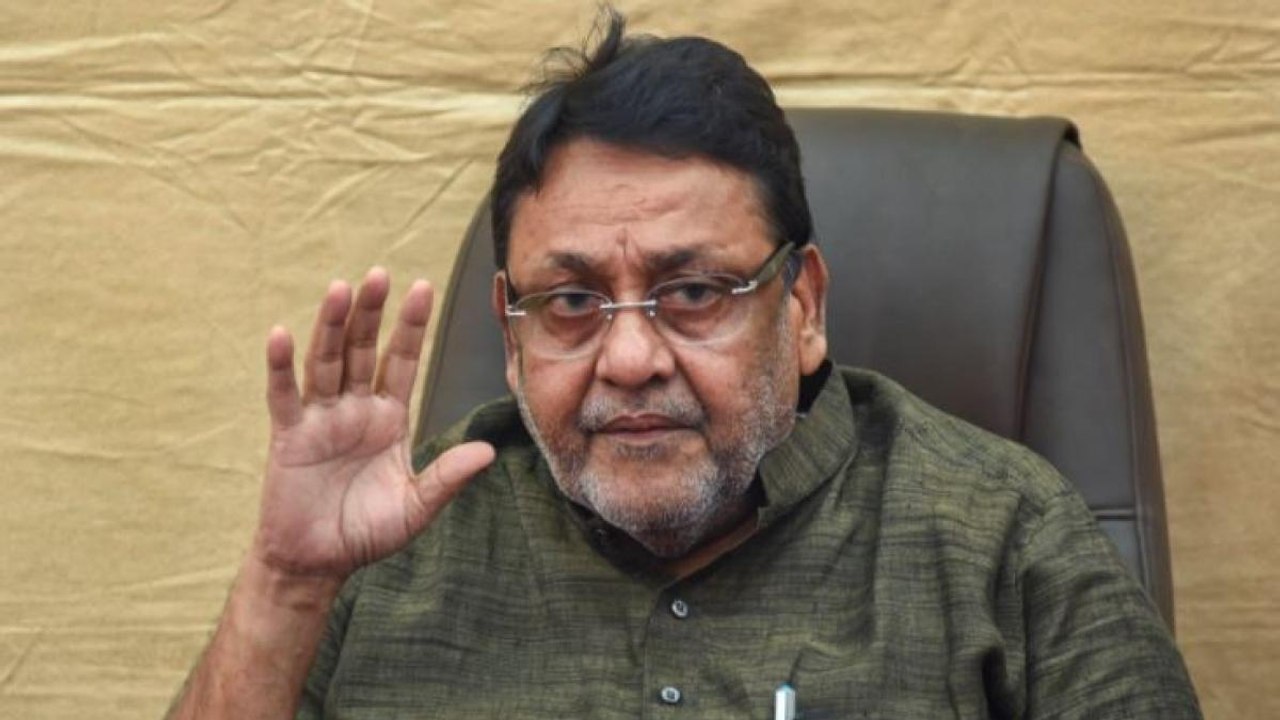 Nawab Malik drops 'hydrogen bomb' on Fadnavis, watch full PC