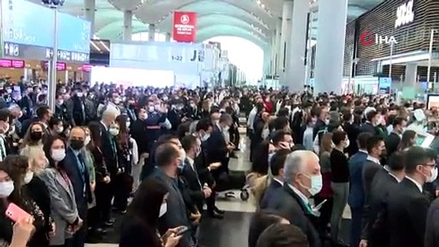 Yabancı yolculardan ATA’ya saygı