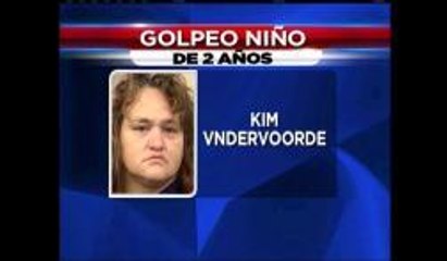 Kim Vandervoorde es Arrestada por Golpear a un Niño de 2 Años de Edad en Albuquerque