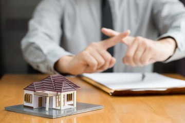 Crédit immobilier : une banque peut-elle refuser de prêter pour l'achat d'un logement énergivore ?