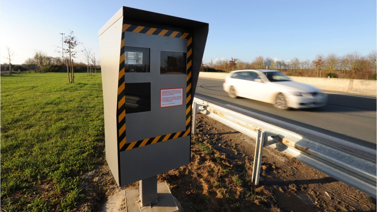 Radars : automobilistes, vous serez bientôt flashés depuis les ponts