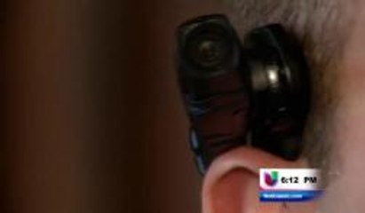 Buscan equipar a los agentes con cámaras en los uniformes