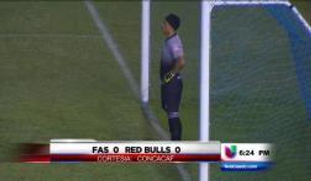 Fiesta de goles y estadios vacios