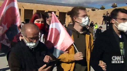 Ata'ya bitmeyen özlem: Anıtkabir doldu taştı