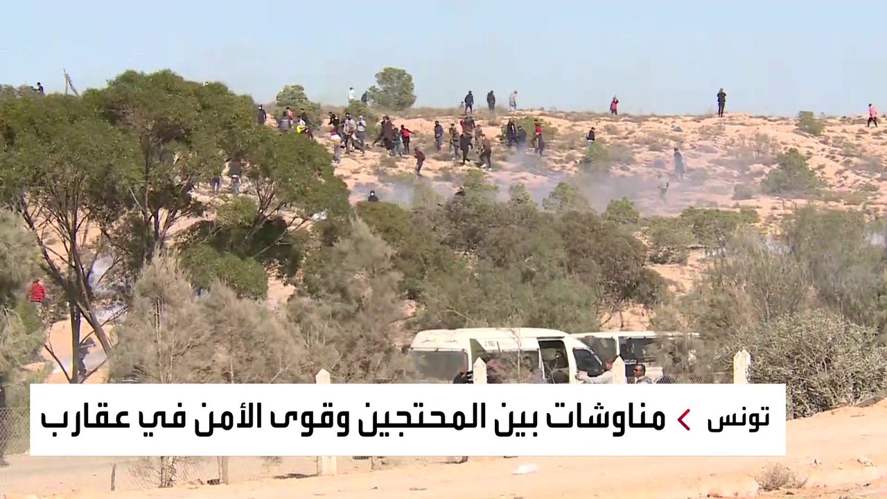 احتدام المواجهات في محيط مكب النفايات في مدينة عقارب