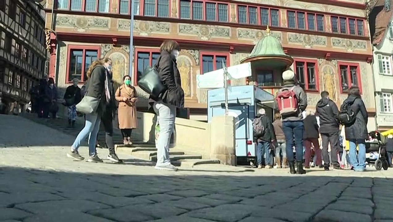 So viele wie noch nie: 39.676 Neuinfektionen - Drosten mit drastischer Corona-Prognose