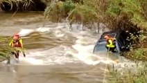 Arzana (NU) - Uomo bloccato in auto in un torrente, salvato dai Vigili del Fuoco (10.11.21)
