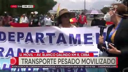Transporte Pesado Internacional de Cochabamba realiza marcha contra la Ley 1386