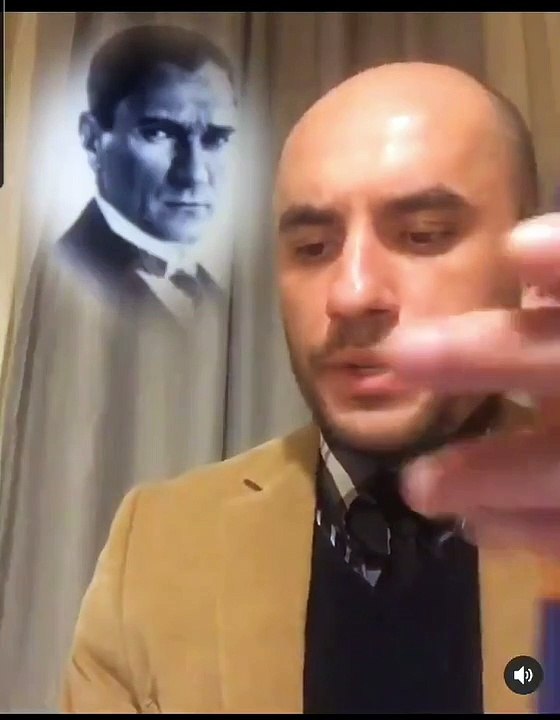 Güldür Güldür oyuncusu Giray Altınok’tan 'Atatürk' videosu: Işık hep vardır, siz yeter ki ışığı isteyin
