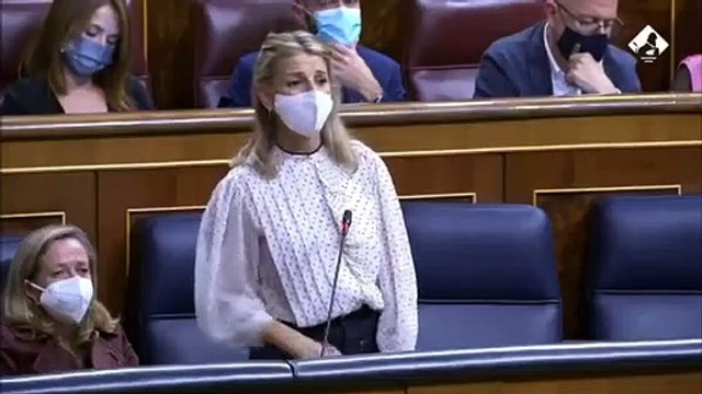 Impresionante zasca de García Egea a la inútil de Yolanda Díaz