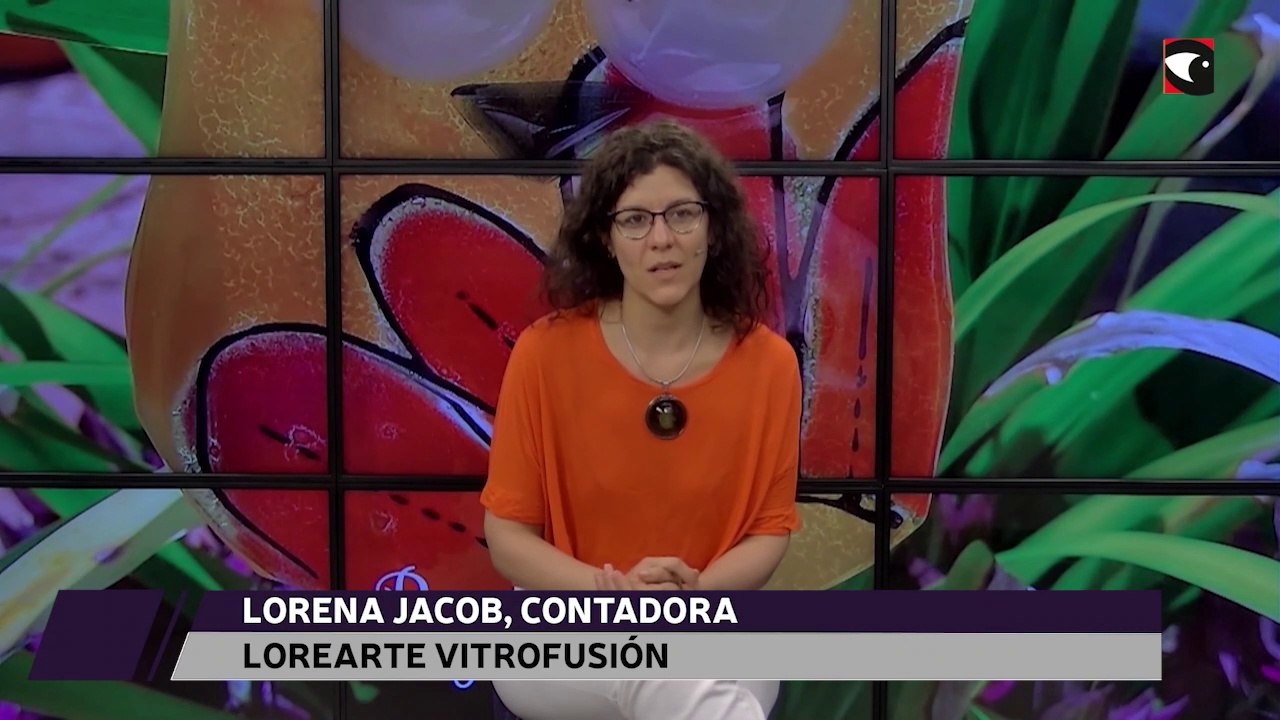 3 MIRADAS - LORENA JACOB, CONTADORA