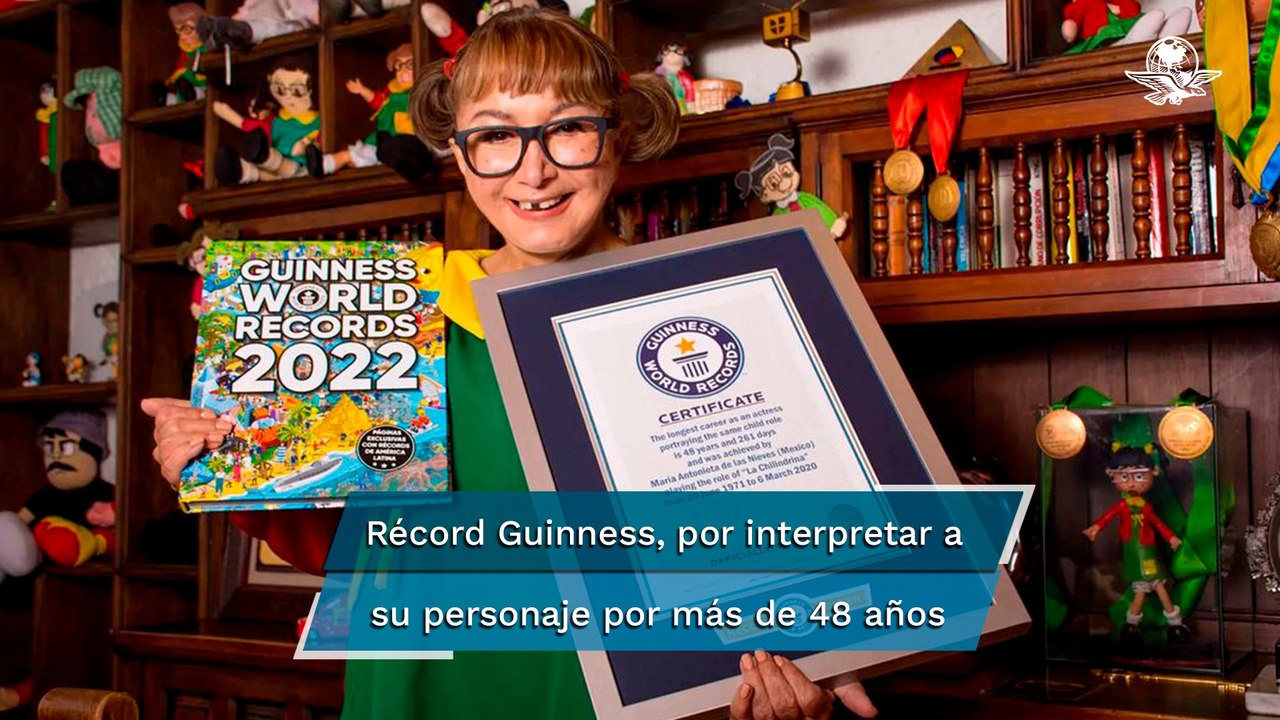 María Antonieta de las Nieves recibe premio Guinness por la longevidad de "La Chilindrina"