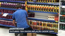 A inflação em outubro foi a maior para o mês em quase 20 anos. Transporte, comida, vestuário e habitação foram os itens que mais puxaram a alta nos preços.