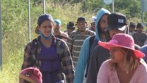 La caravana de migrantes avanza diezmada por el sur de México